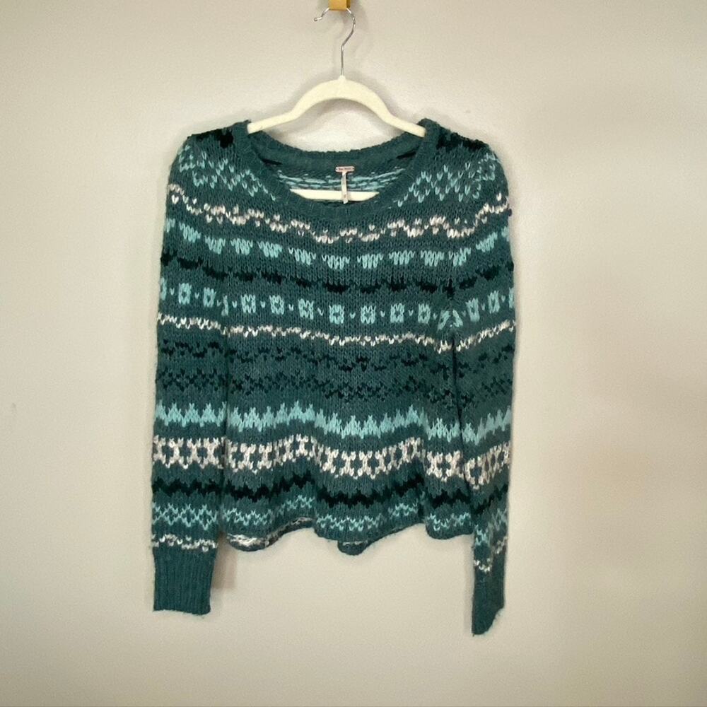 Women's Free People Through the Storm Wool Blend Fair Isle Sweater Green XS - Picture 2 of 11